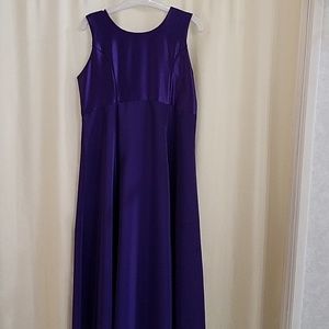 NWT Purple Jr Bridesmaid dress size 10